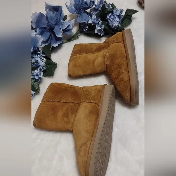 Koolaburra boots for women size 7 - Picture 1 of 6